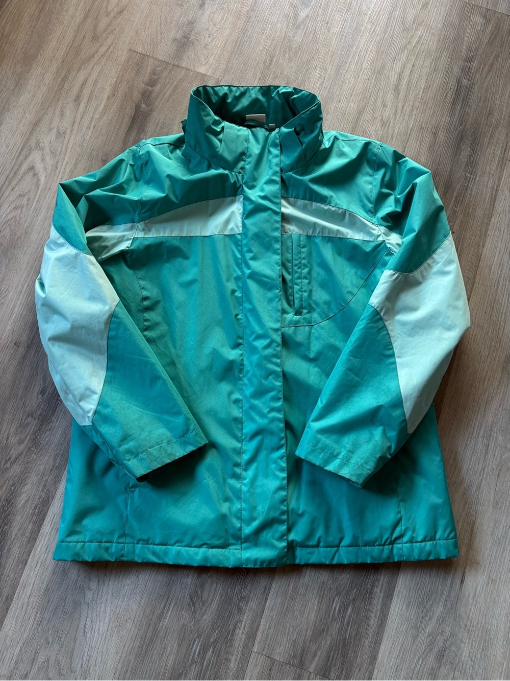 Athletic Works Teal and Light Teal Colorblock Ski Jacket